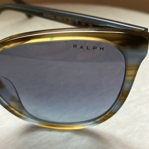 Ralph Ralph Lauren: Gray/ Brown striped- gray gradient- sunglasses - Picture 7 of 16